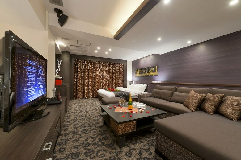 Hotel Myth-l-