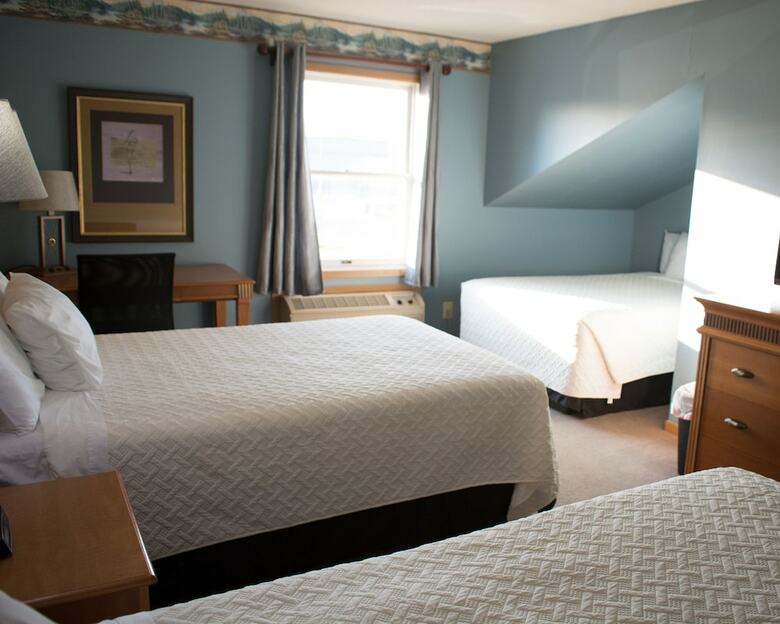 Posada Amerivu Inn And Suites New Richmond