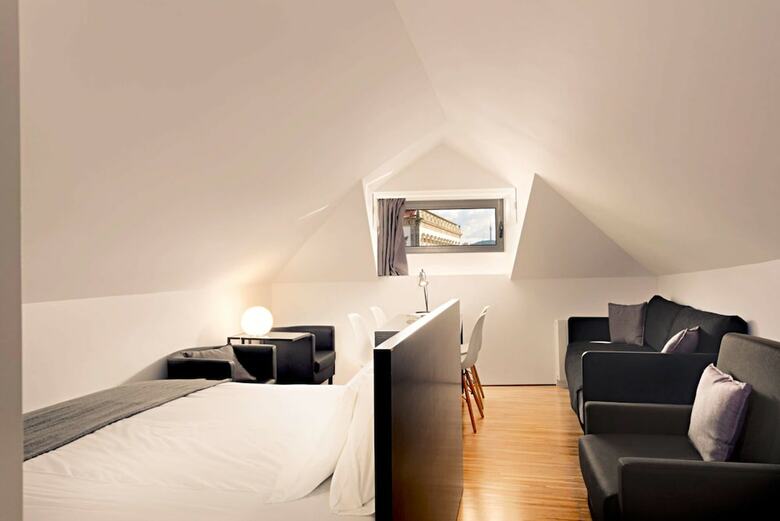 Aparthotel Cathedral Design Apartments