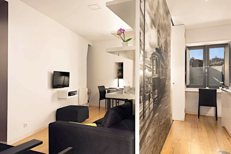 Old City Design Apartments