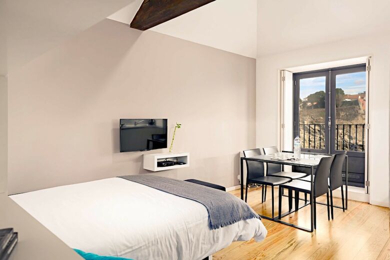 Old City Design Apartments