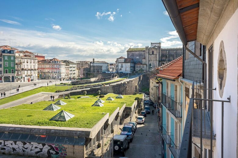 Old City Design Apartments