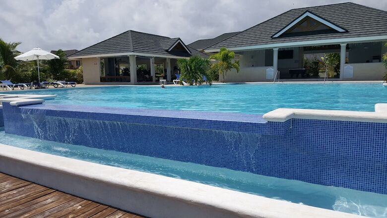 Apartamentos Ocho Rios Villa At Coolshade V