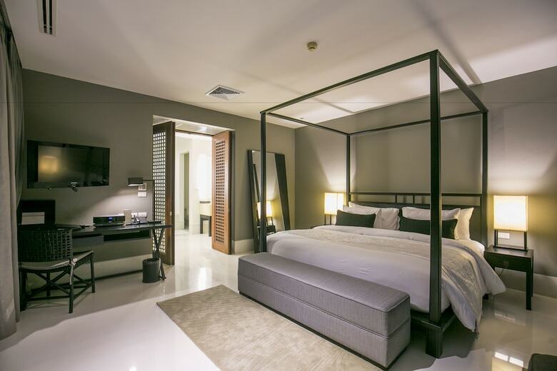 Hotel The Palayana Hua Hin
