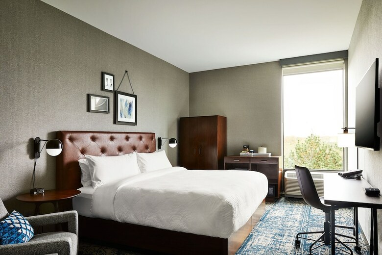 Hotel Four Points By Sheraton Chicago Westchester/oak Brook