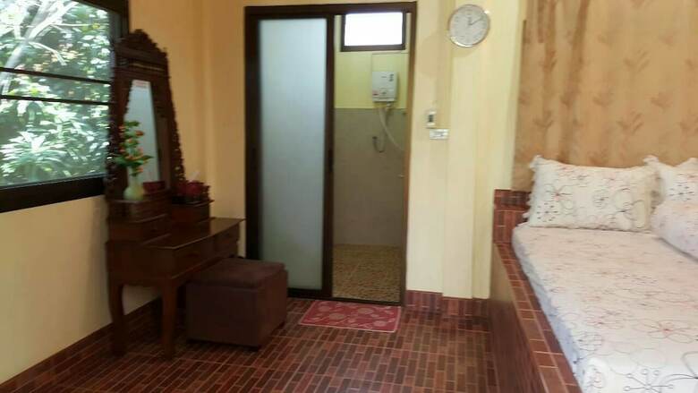 Hotel At Sichon Resort