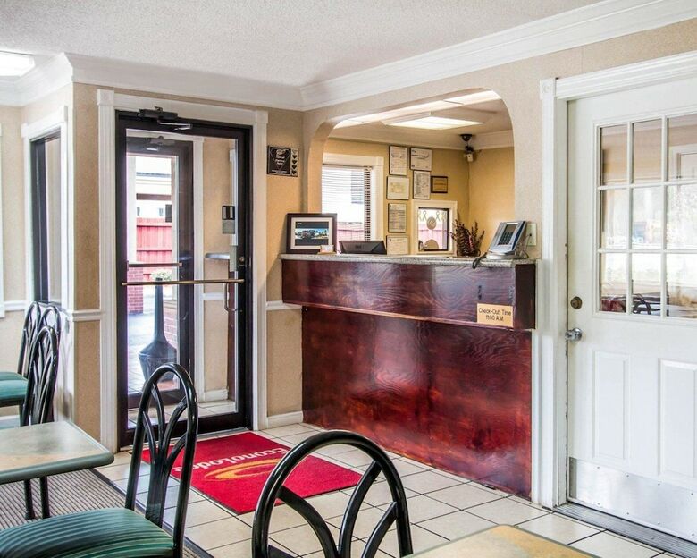 Hotel Econo Lodge Richmond Hill