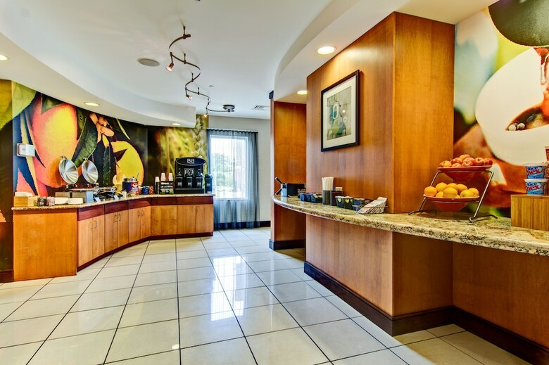 Hotel Fairfield Inn & Suites By Marriott State College