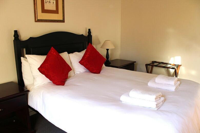 Hotel Outlook Lodge Or Tambo