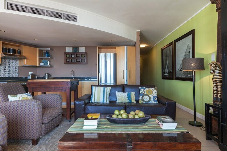 Rockwell Apartments By Ctha