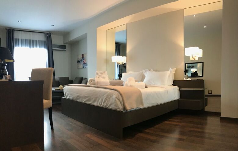 Hotel Athens Luxury Suites