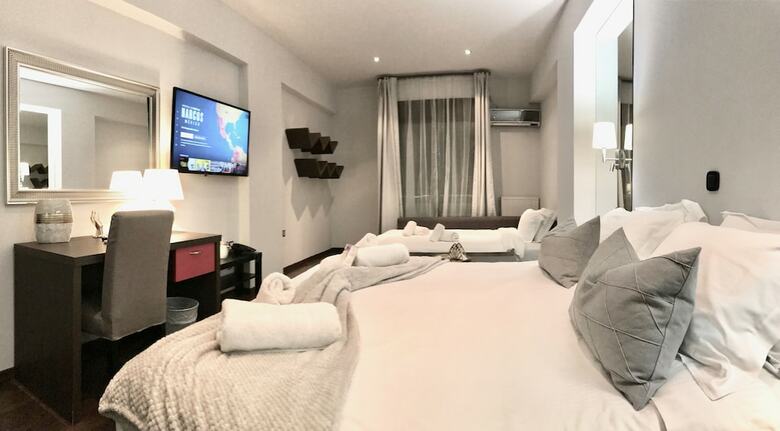 Hotel Athens Luxury Suites