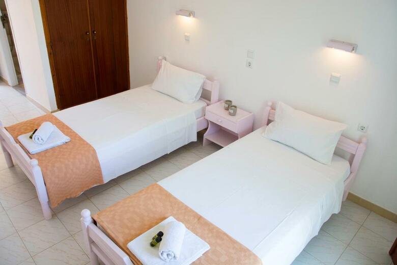 Maria's Apartments