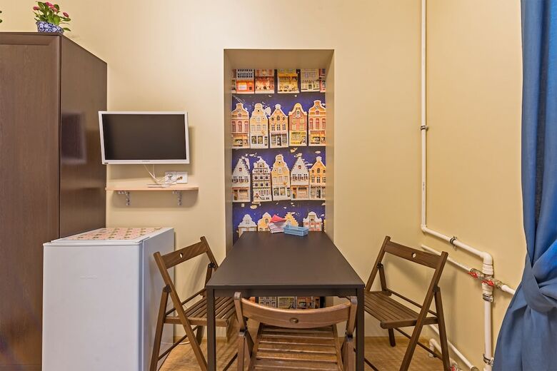 Colorspb Aparthotel New Holland