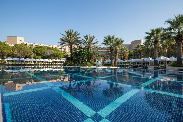 Hotel Crystal Tat Beach Golf Resort & Spa- All Inclusive