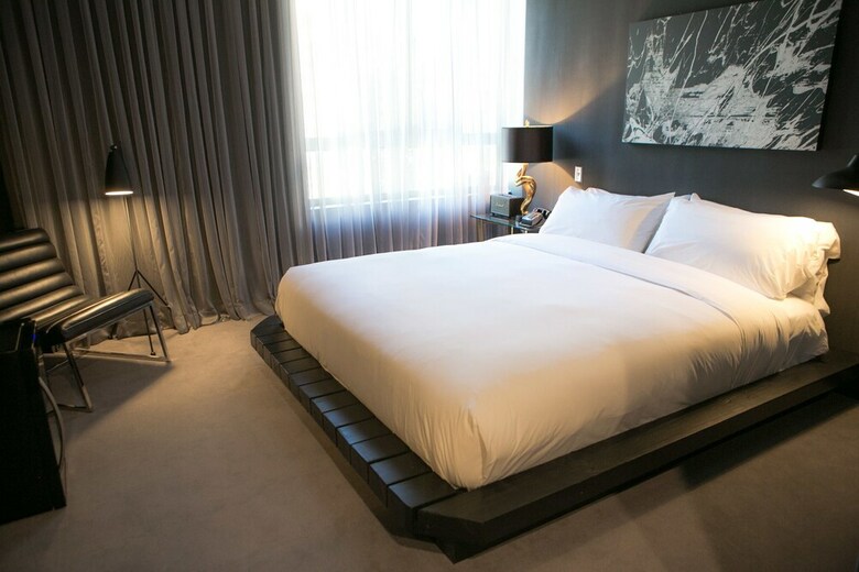 Tuck Hotel