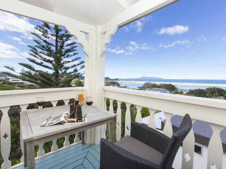 Hotel Mangawhai Lodge