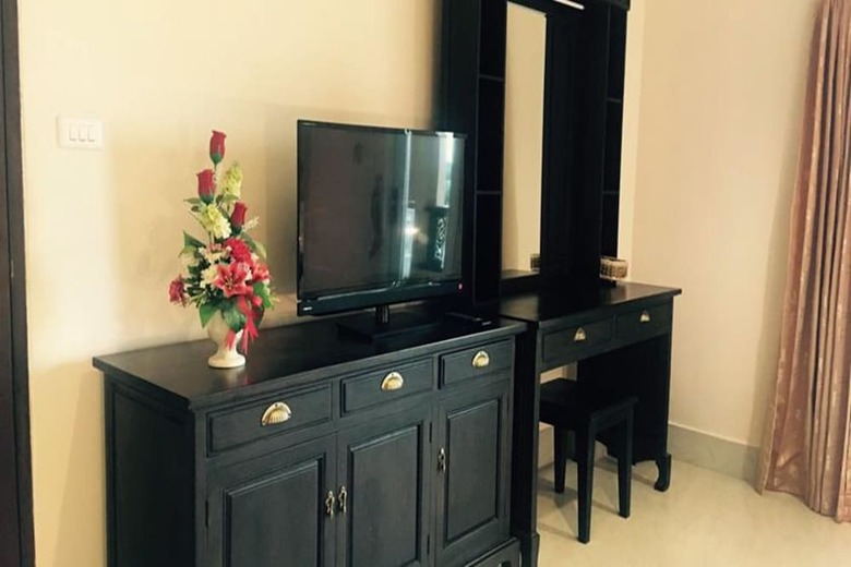 Rayong Lanna Hotel
