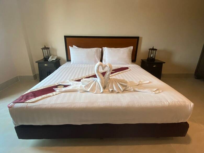 Rayong Lanna Hotel