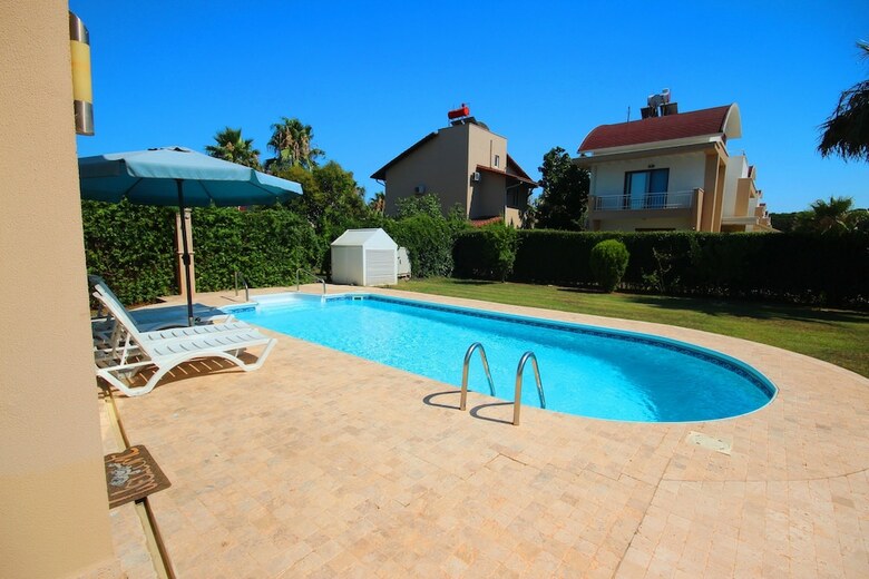 Paradise Town - Villa Family
