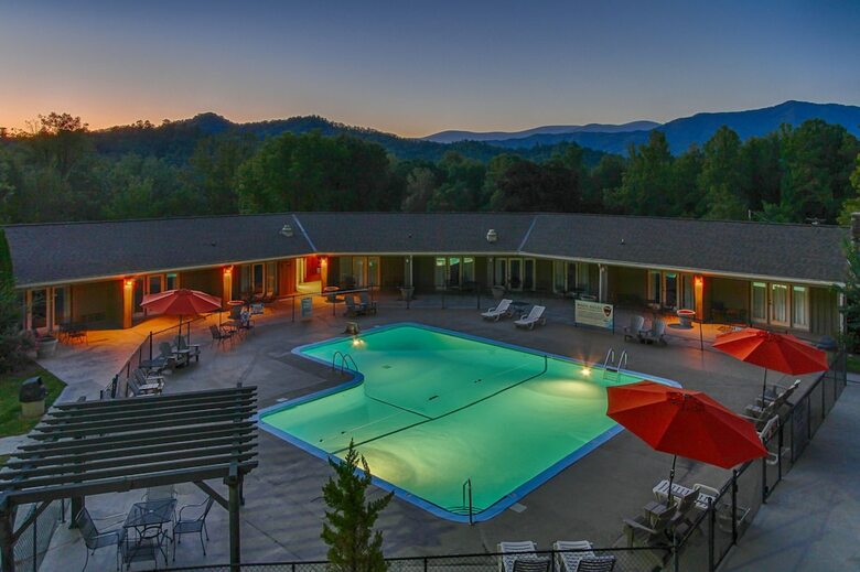 Posada Fontana Village Resort
