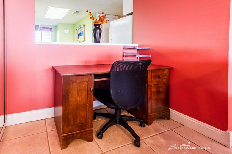 Edgewater West By Luxury Gulf Rentals