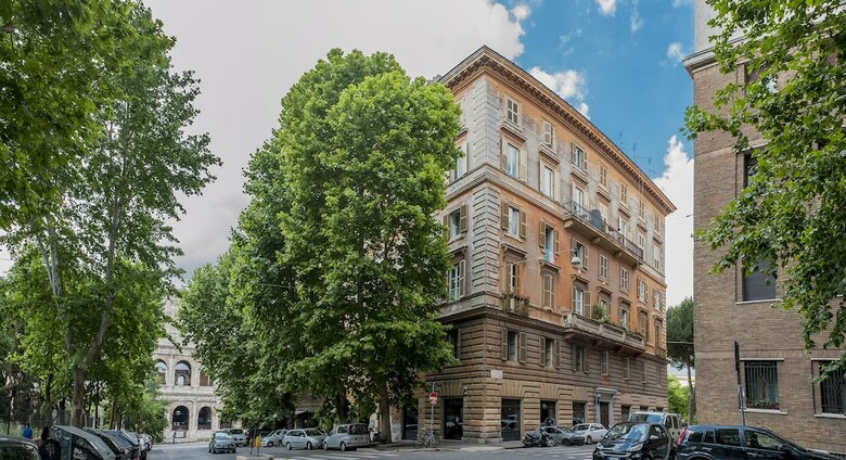 Hotel Colosseum Corner