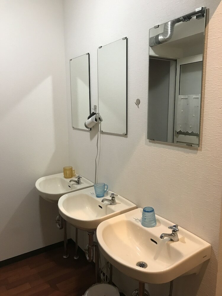 Hostal Guesthouse Hakodate Bay - Hostel