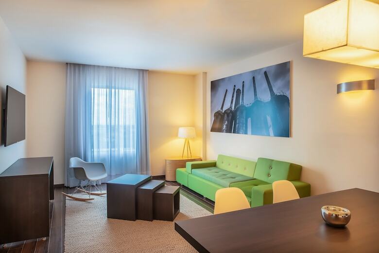 Hotel Fiesta Inn Monterrey Fundidora