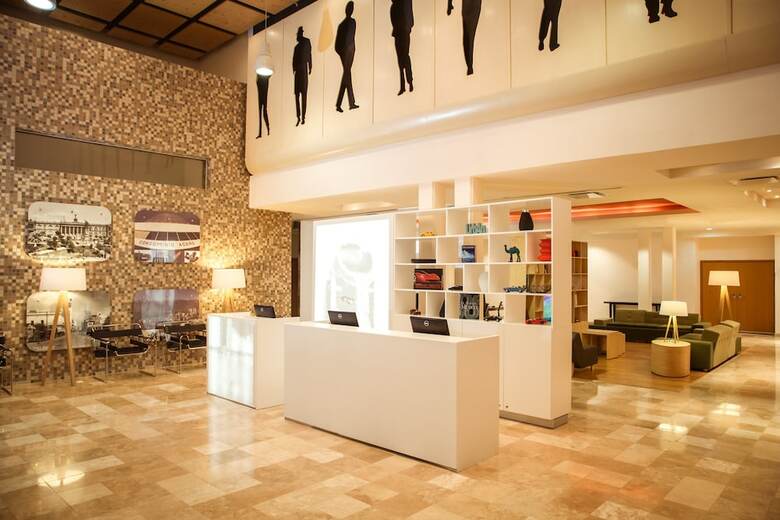 Hotel Fiesta Inn Monterrey Fundidora