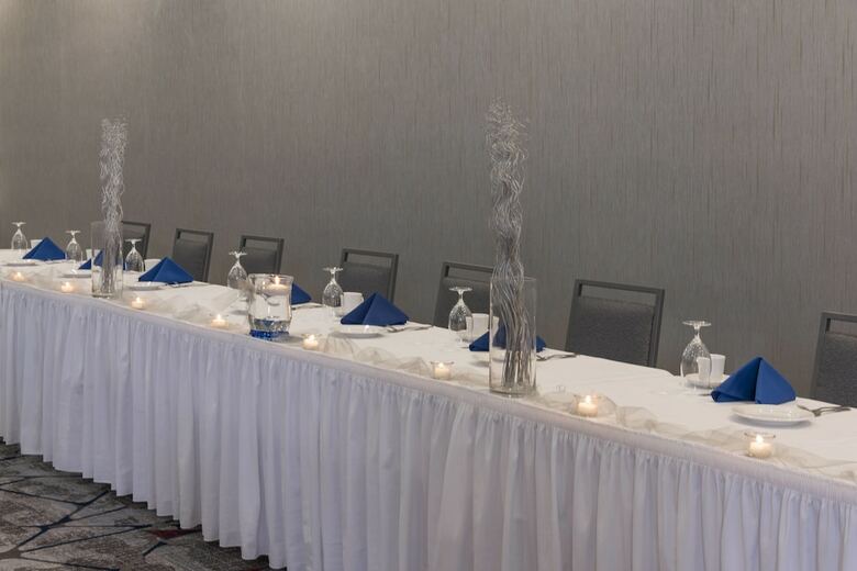 Delta Hotels By Marriott Grand Rapids Airport