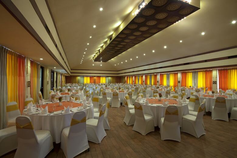 Hotel Amaya Hills