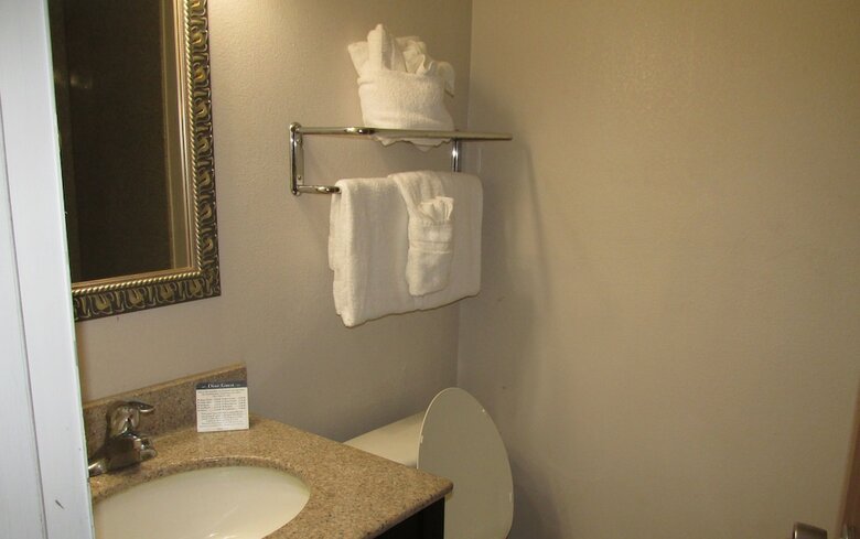 Charleston Grand Hotel