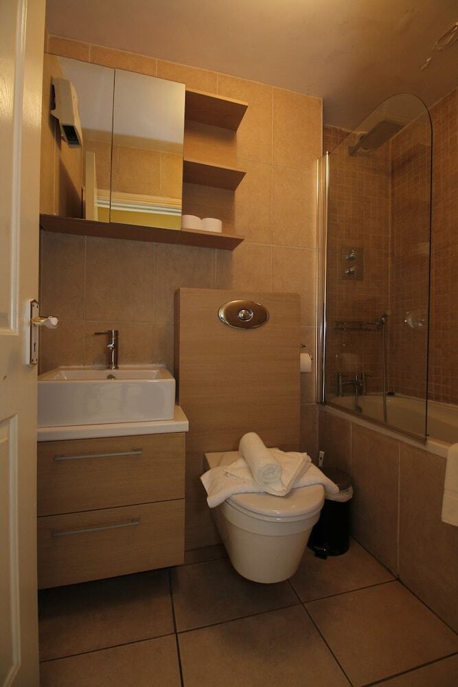 Gresham House Self Catering Apartment