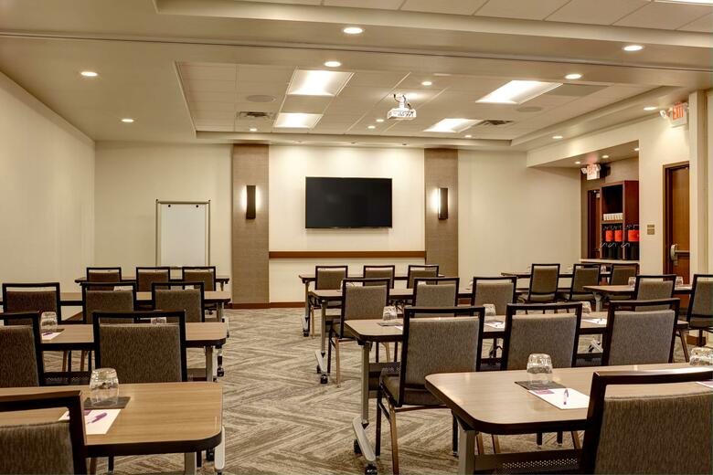 Hotel Hyatt Place Madison / Verona
