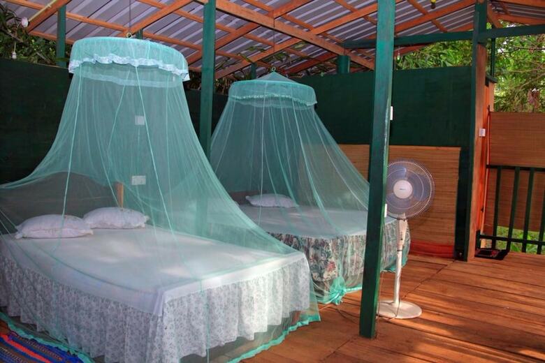 Hotel Riverside Cabana Yala