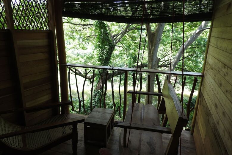 Hotel Riverside Cabana Yala