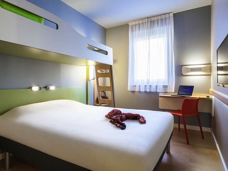 Hotel Ibis Budget Sens