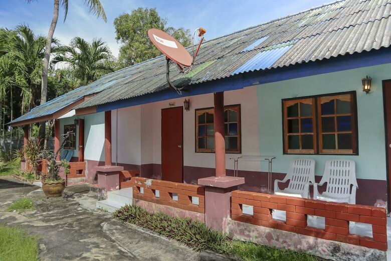 Hotel Saladan Beach Resort