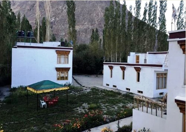Hotel Hundar Resort - Nubra