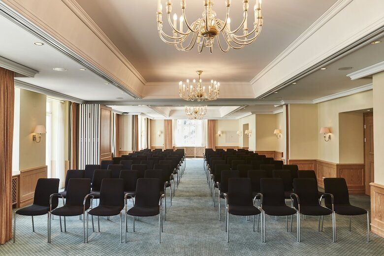 Steigenberger Grandhotel Belvedere