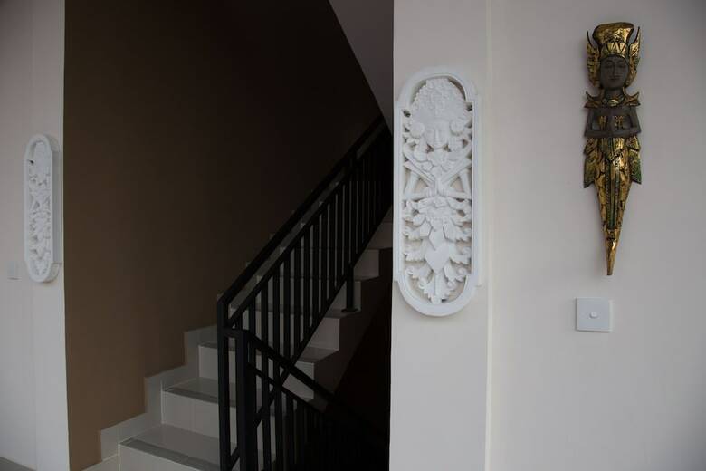 Bed & Breakfast Warji House 1