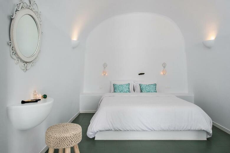 Hotel Villa Irini Fira Adults Only