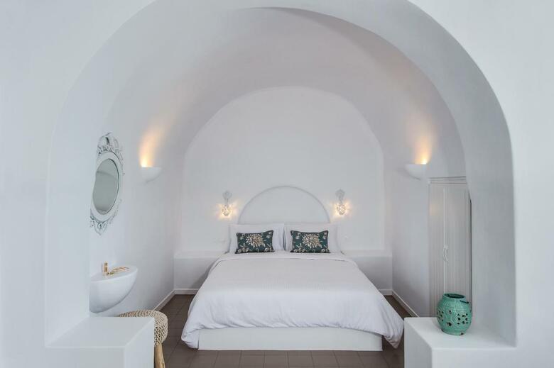 Hotel Villa Irini Fira Adults Only