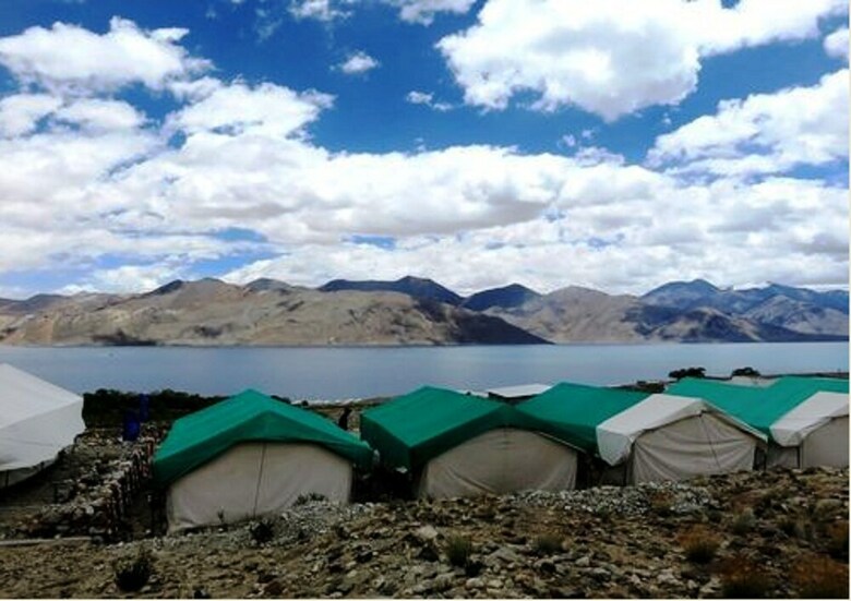 Tih Camp Blue Waters - Pangong