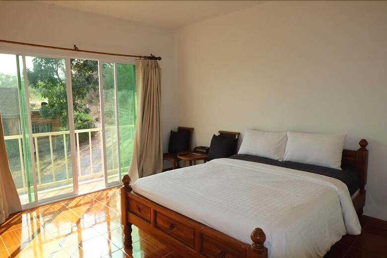 Hotel Mai Ngern Mai Thong Resort