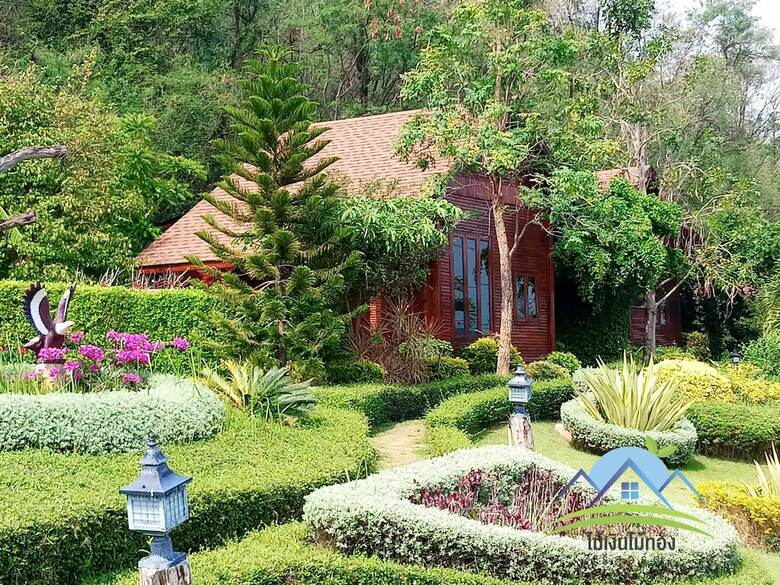 Hotel Mai Ngern Mai Thong Resort