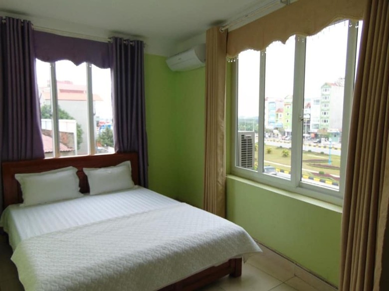 Noi Bai Golden Hotel
