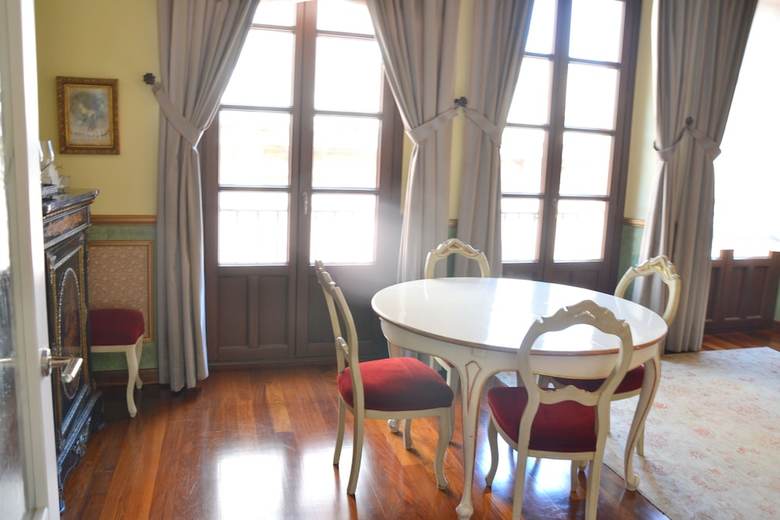 Apartamentos La Mansi�n de Calle Compa��a