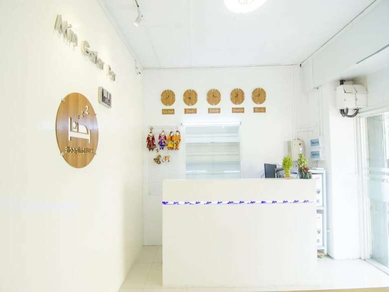 Hostal Mingalarpar Hostel